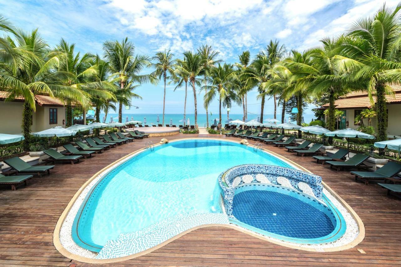 Khaolak Bayfront Resort Takuapa Exteriör bild